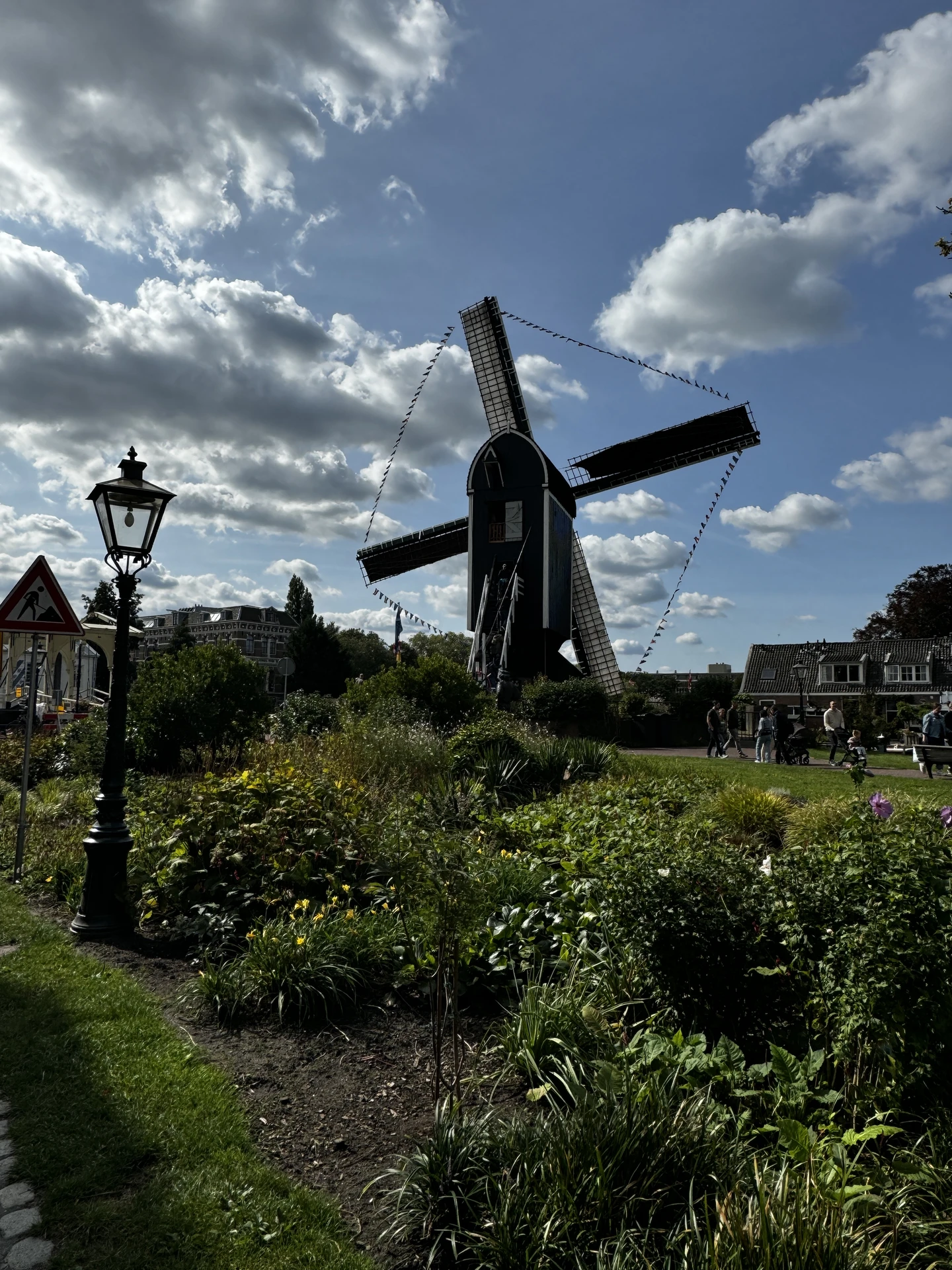 De Put windmill in Leiden — tower windmill: De Put is the white post mill on the Rhine